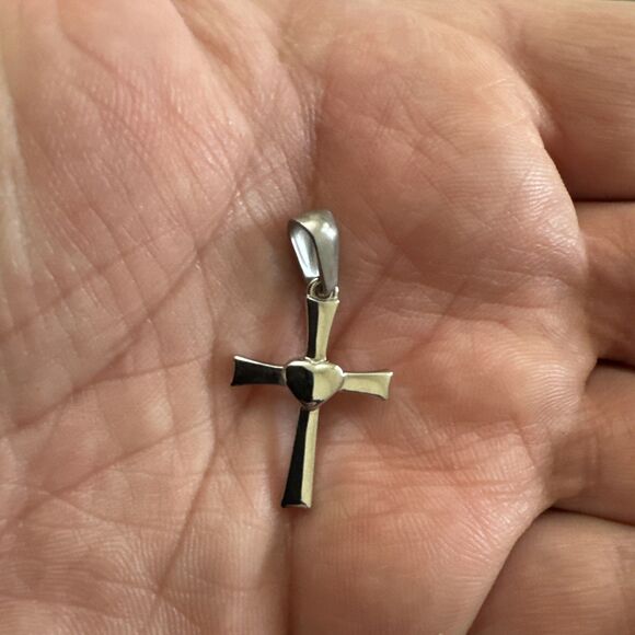 Cross Heart Silver Plated Stainless Steel Pendant Expendable Necklace Gift Hers - Picture 4 of 6